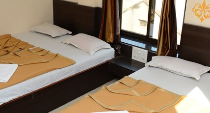 Hotel Sai Sampada NX Room Type - Four Bed Non Ac Room