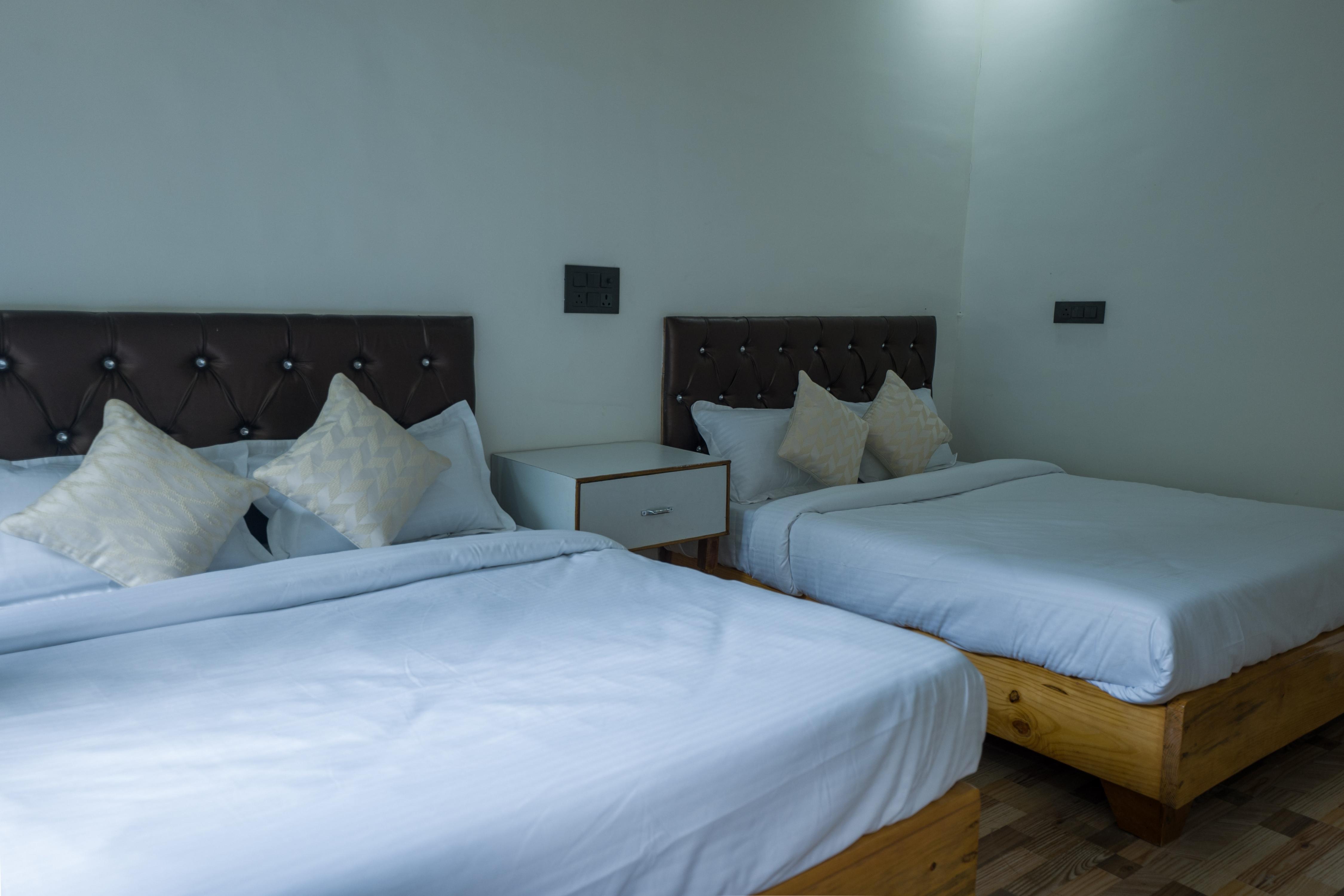 H7Stay Luxury Cottages and Camps Room Type - AC Family Room