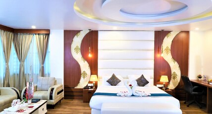 Hotel Sidh Vedantha Room Type - Vedantha Suite
