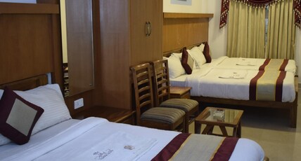 VASANTHAM PALACE Room Type - Suite Room