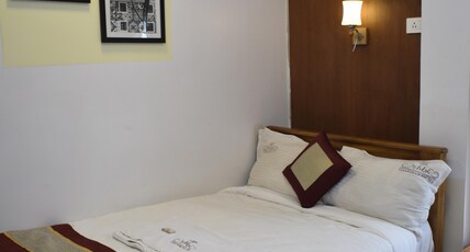VASANTHAM PALACE Room Type - Standard Room