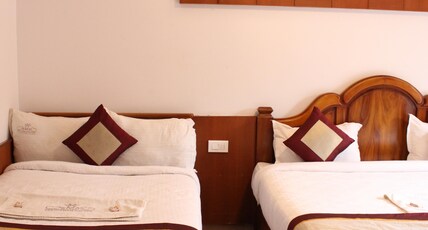 VASANTHAM PALACE Room Type - Super Deluxe