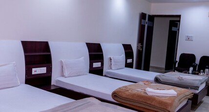 Hotel Raj & Restaurant Room Type - Triple Bed AC Room