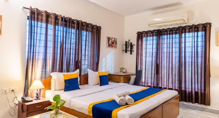 Balmy BnB Room Type - Deluxe AC Bedroom with Common Kitchen Usage