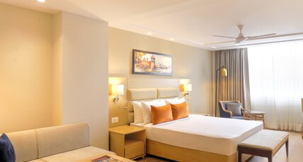 Lemon Tree Hotel, Aligarh Room Type - Deluxe Room