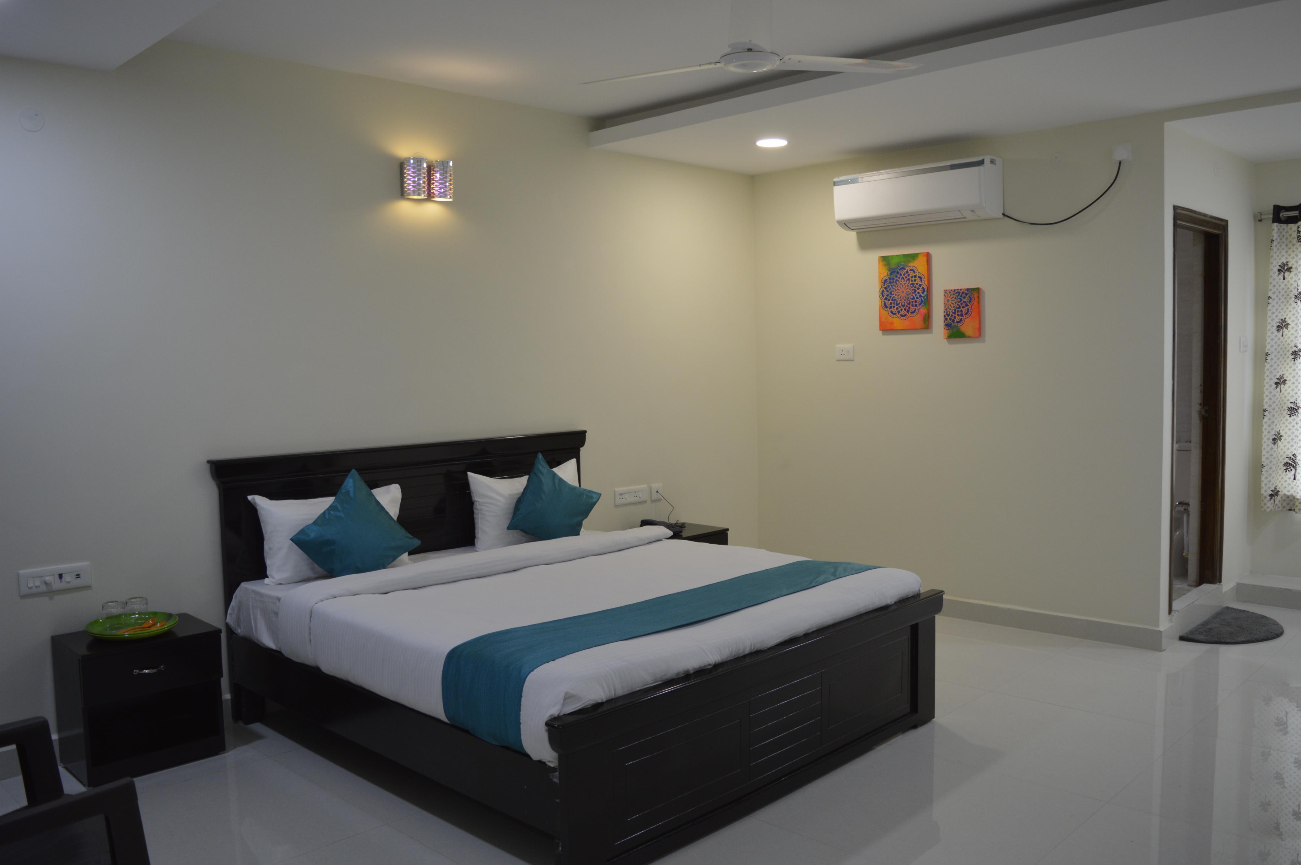 HOTEL VIRAT Inn Room Type - Deluxe room