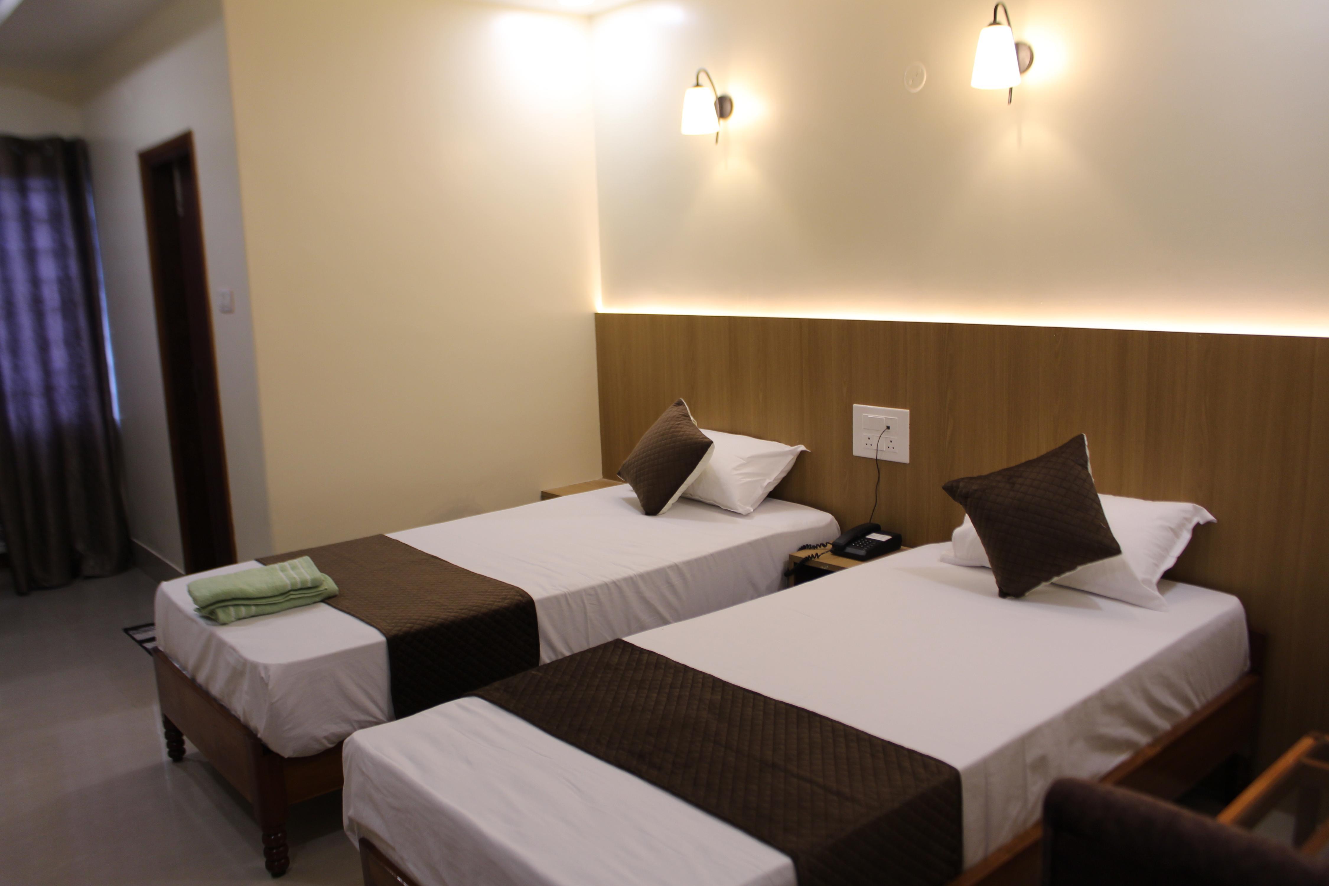 Hotel Crystal INN Room Type - Delux Twin Bed Room AC