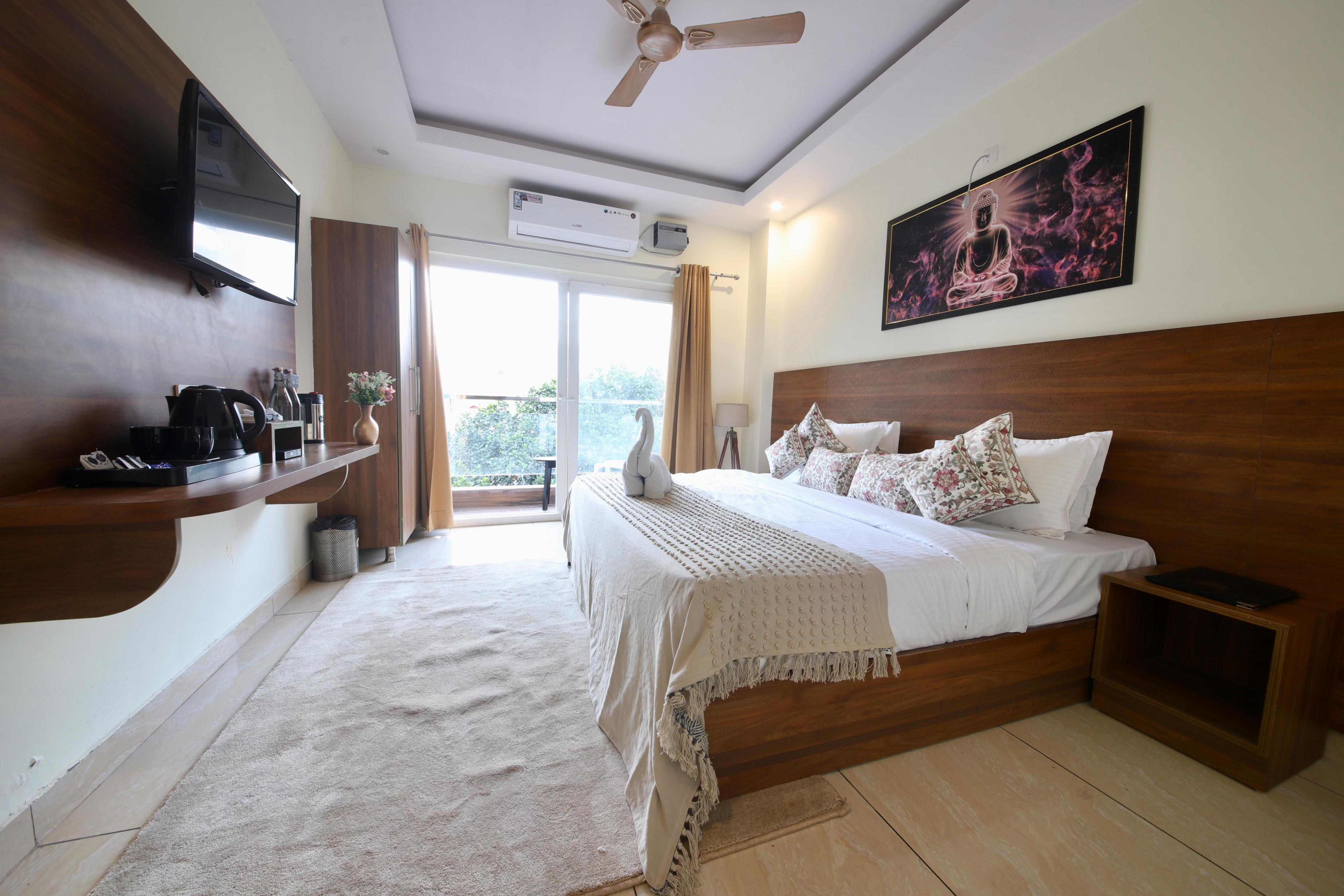 Perfectstayz Value Forest Valley near Waterfall, Rishikesh Room Type - Super Deluxe Room with Balcony and Valley View (Room Heater Included)