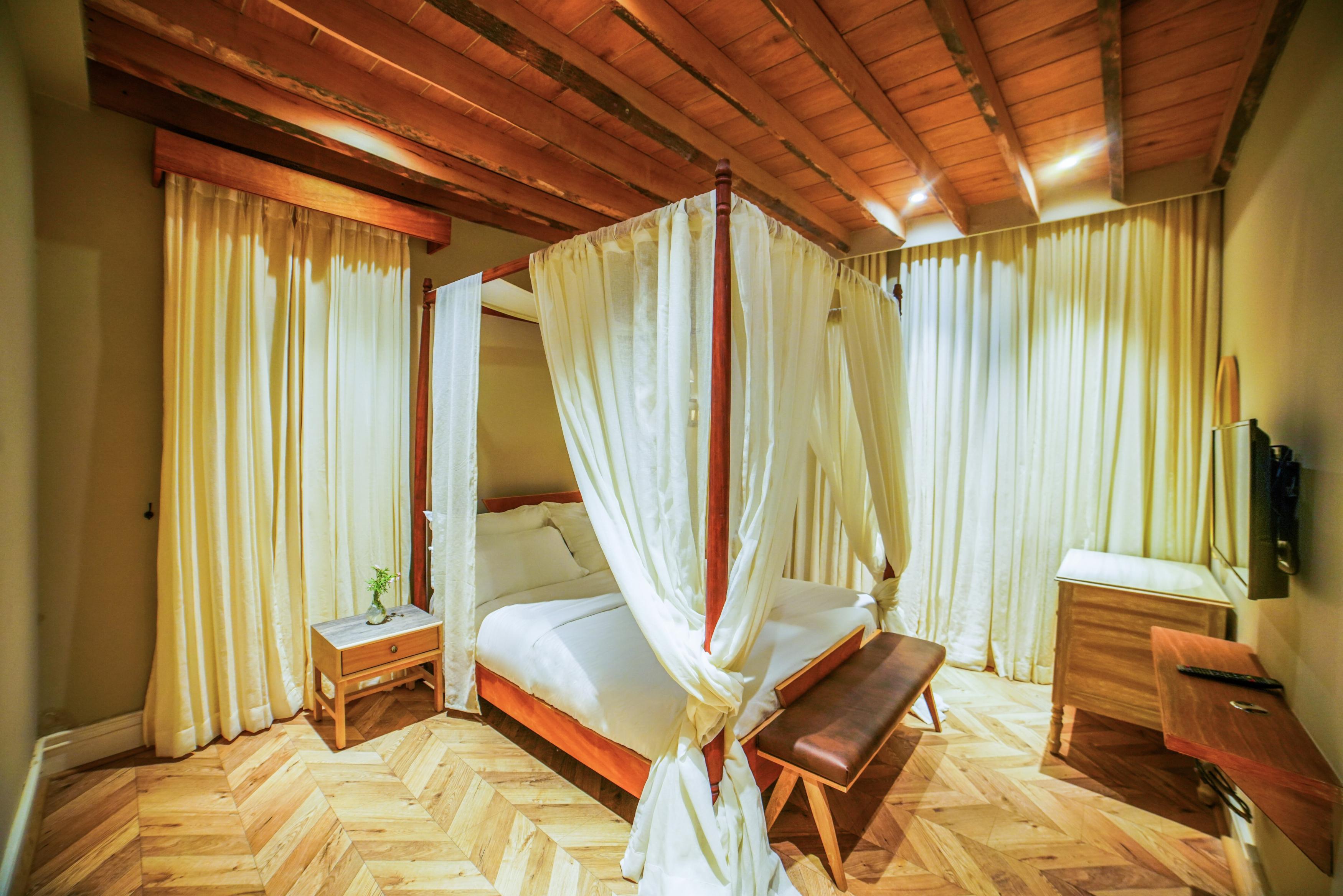 Meraki Maison | Rooms in a Villa - Tap to explore photos