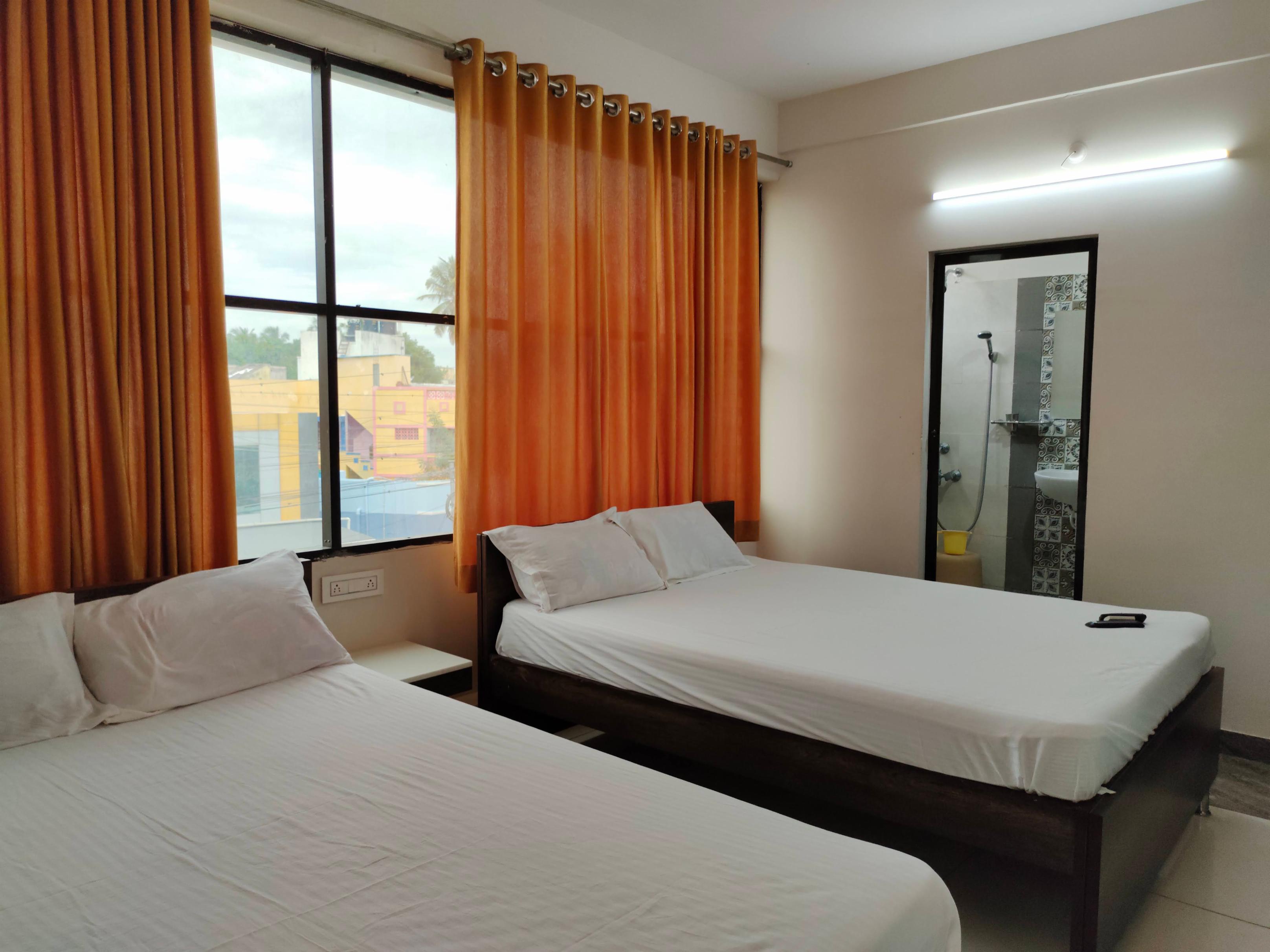 Sri Renga Inn Room Type - Super Deluxe Room
