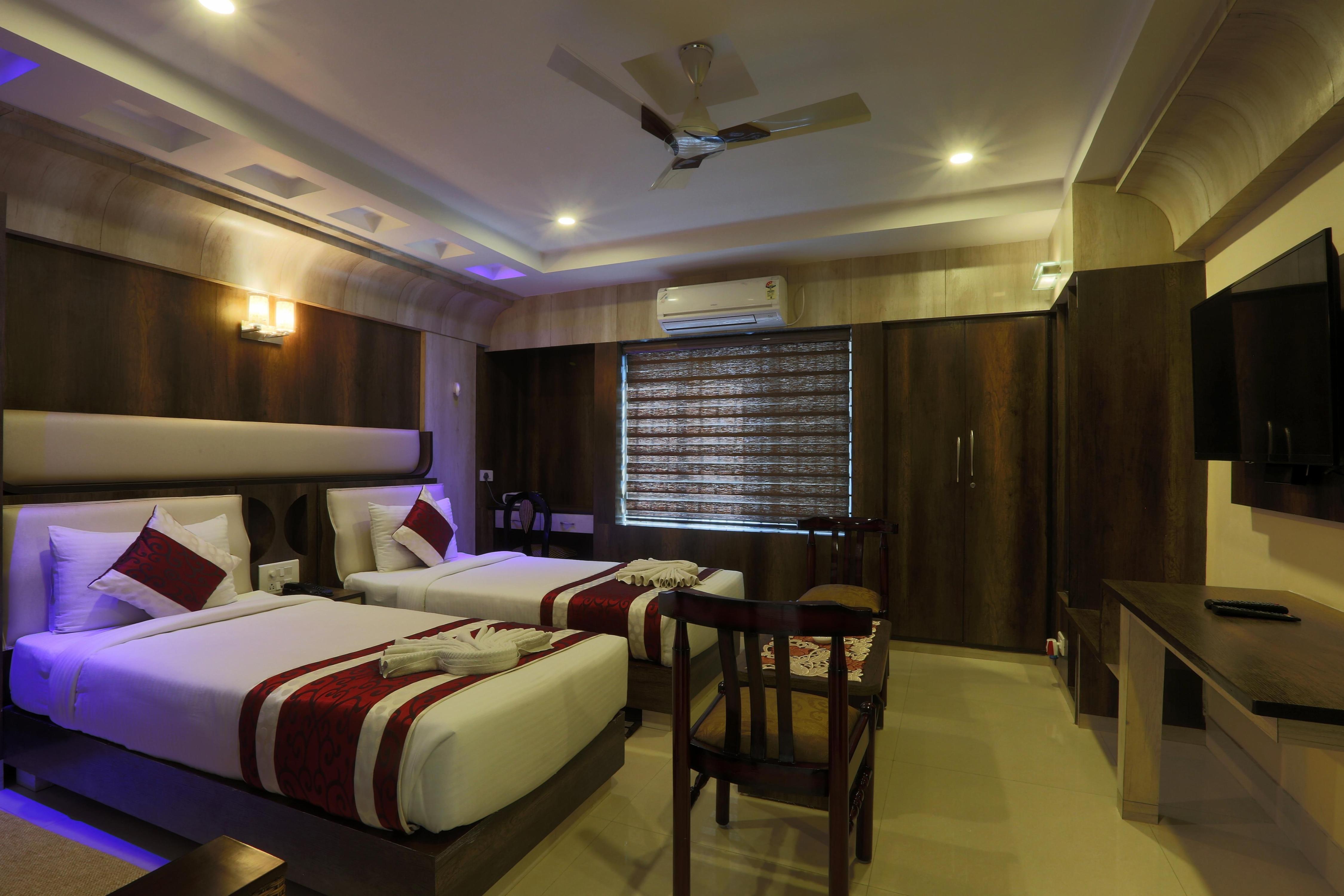 Hotel blue bird , Nagaon Room Type - Deluxe Twin Room