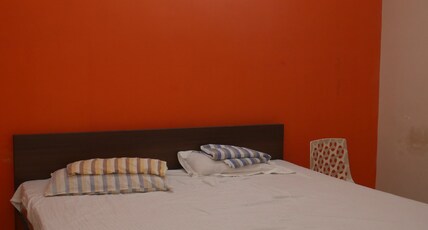 Kubera Service Appartments Room Type - Super Deluxe Room