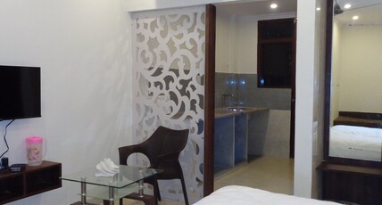 Rukmani Inn Room Type - Studio with Balcony