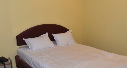Royal Stay Guesthouse - Beach Road Room Type - Standard Room Royal Stay Guesthouse - Beach Road Room Type - Standard Room