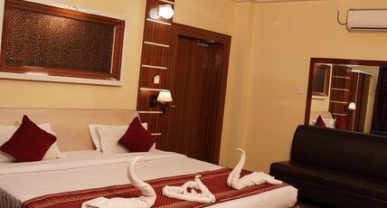 Hotel Amrapali Classic,Bhawanipatna Room Type - Deluxe Room
