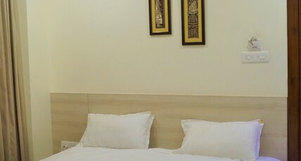 Hotel Shree Shyam International Room Type - Continental Room