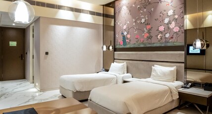 Seven Eleven Hotels & Club Room Type - Deluxe Twin