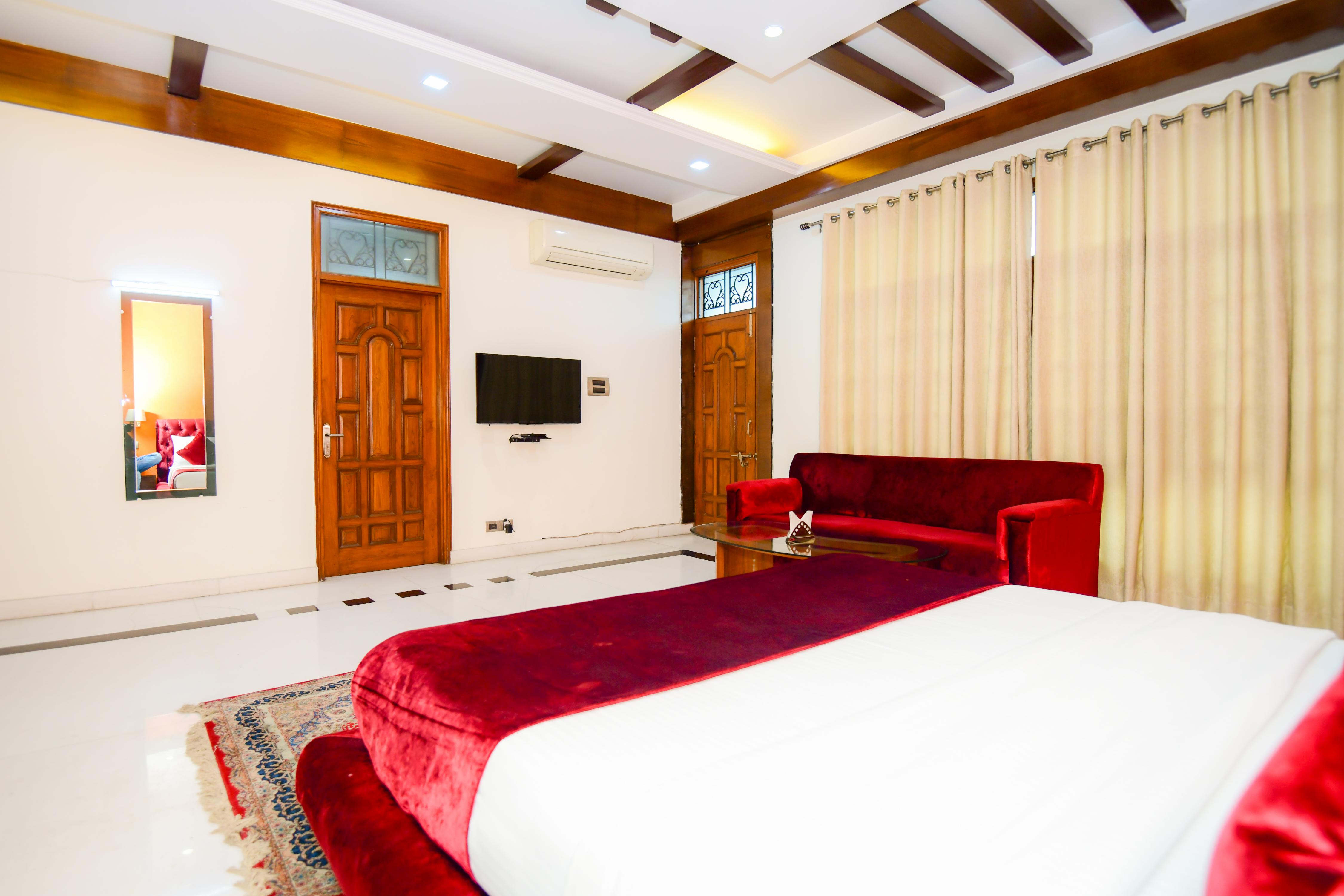 Hotel Awadh Inn - Tap to explore photos
