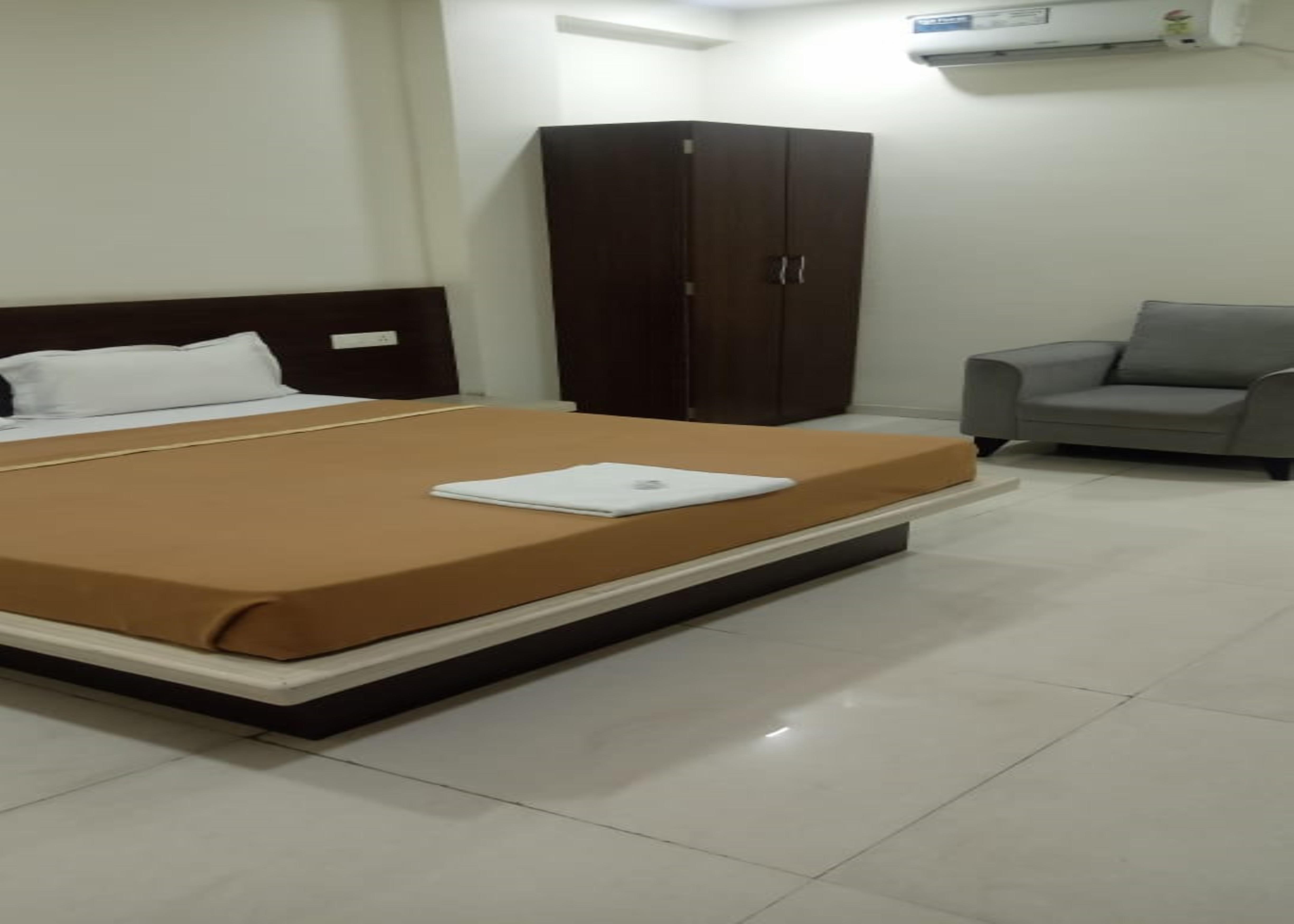 Hotel Rasika Classic - Tap to explore photos