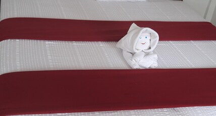 Dewdrops Farm Stay | Rooms & Guided Treks Room Type - Deluxe Room