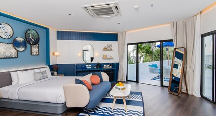 Kram Pattaya Room Type - Beachfront Pool Villa
