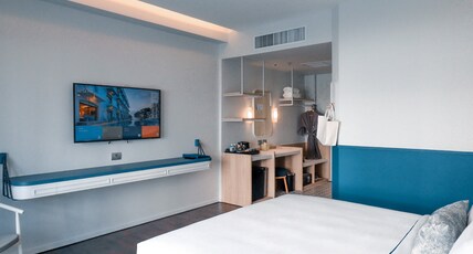 Kram Pattaya Room Type - Deluxe Room King Bed Pool View Kram Pattaya Room Type - Deluxe Room King Bed Pool View