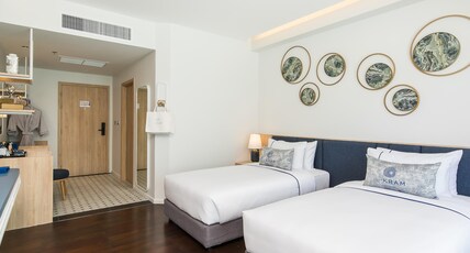 Kram Pattaya Room Type - Deluxe Room Twin Bed City View