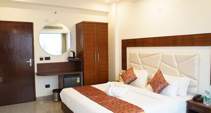 Hotel Doon's Pride Room Type - Deluxe Room