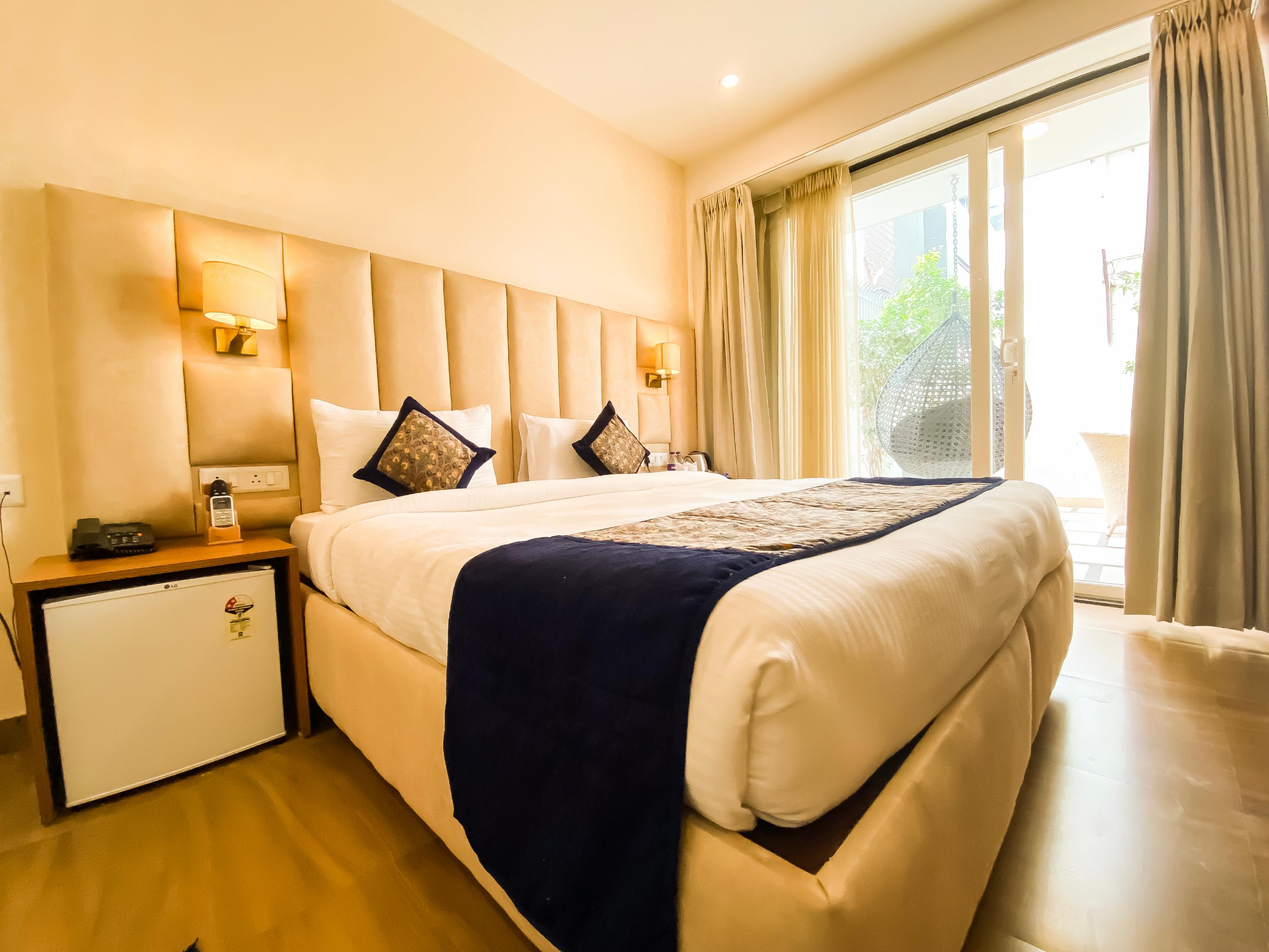 Sky Suites Huda City Centre - Tap to explore photos
