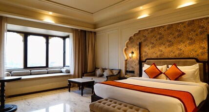 Sahdev Bagh Room Type - Royal Room With Bath - Tub