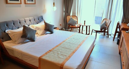 E05 City Inn | Rooms & Restaurant Room Type - Premium AC Room