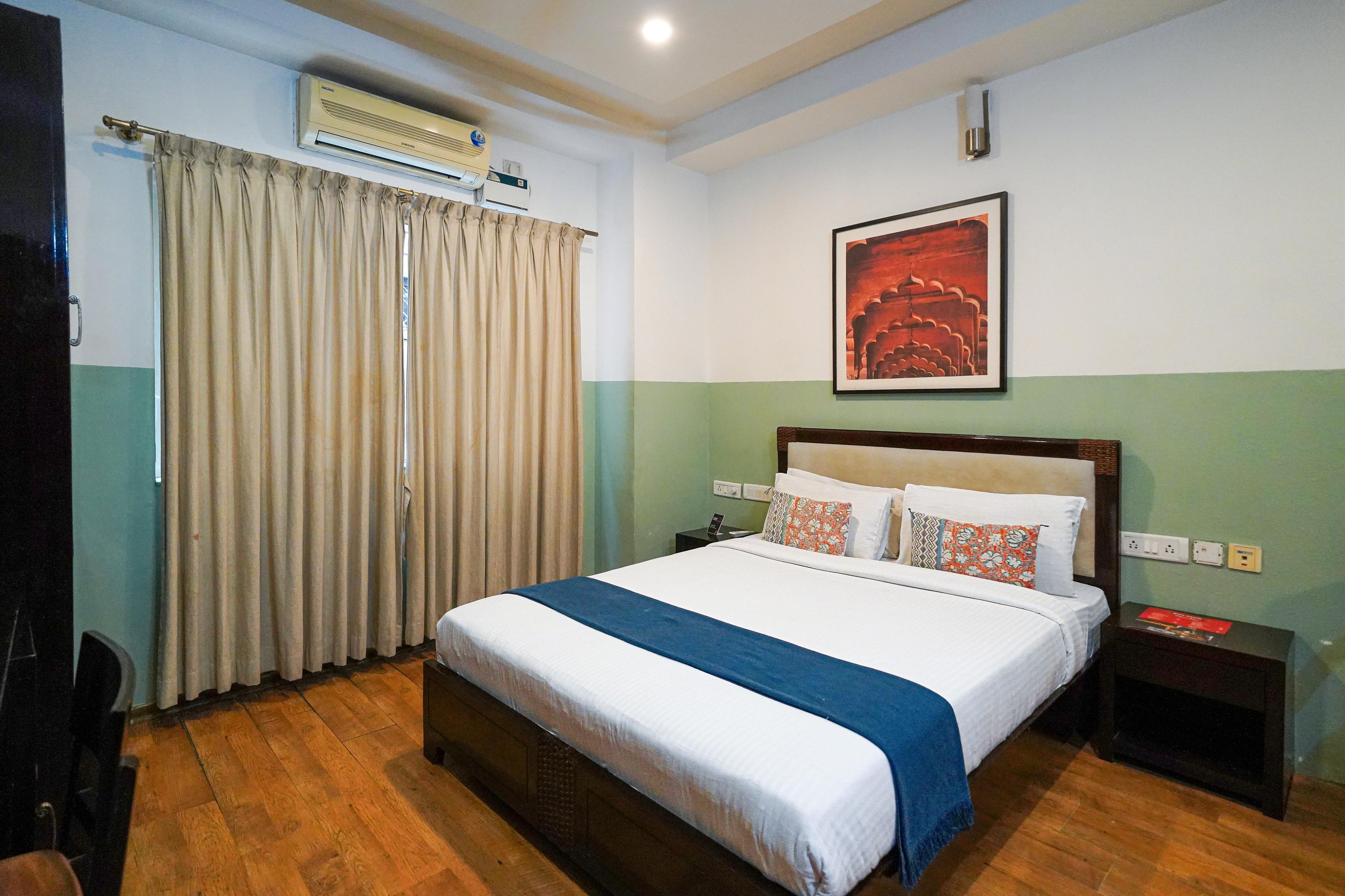 Olive Zip Rest House Road by Embassy Group Room Type - Premium Room