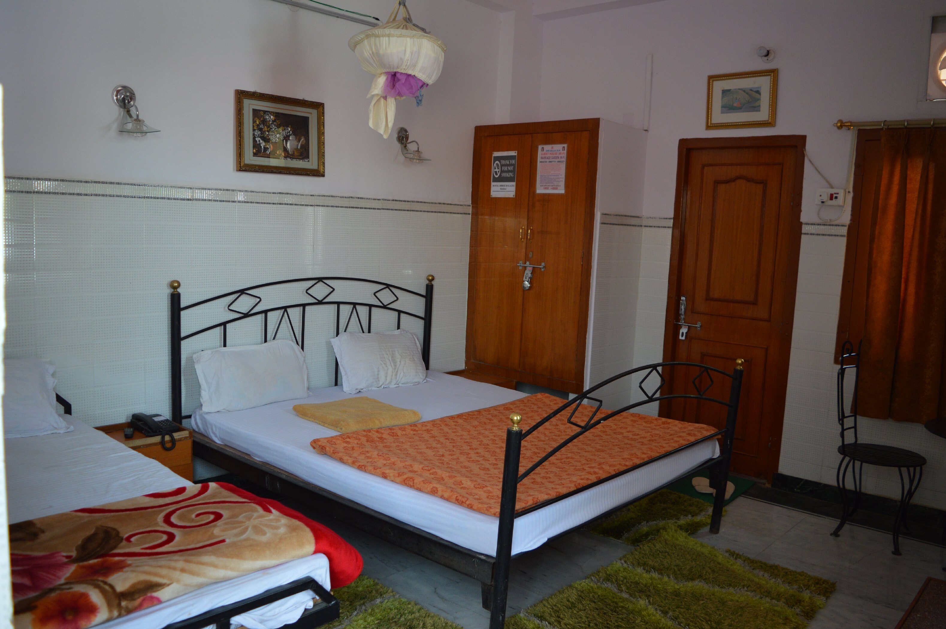 Hotel Shri Balaji RK - Tap to explore photos