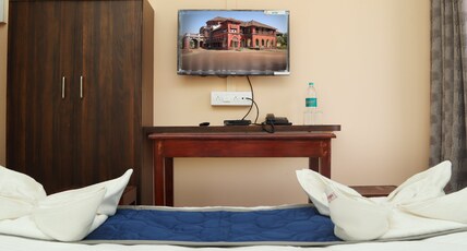 Hotel MADHUBAN Room Type - Non AC Deluxe Room