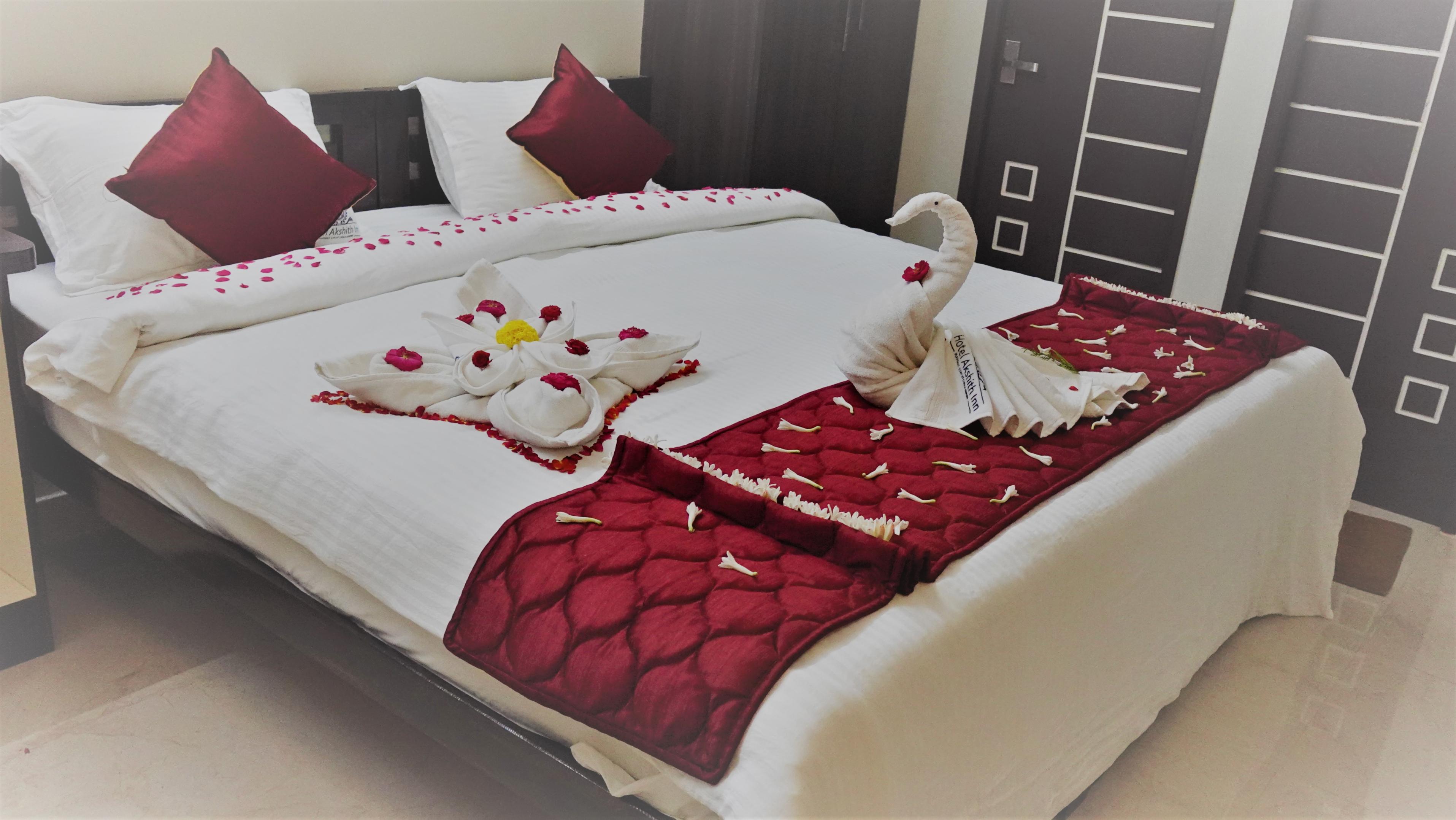 Hotel Akshith Inn Room Type - Premium Double Hotel Akshith Inn Room Type - Premium Double