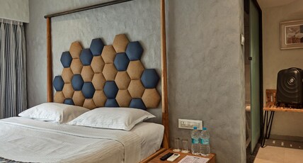 Meritas Adore Resort Room Type - Standard Room With Queen Bed