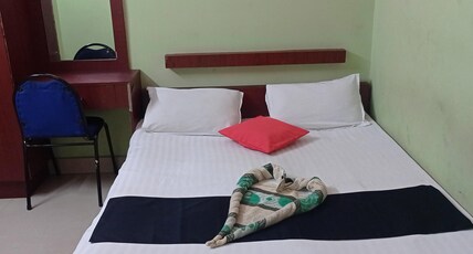 Original Tourist Home Room Type - Deluxe AC