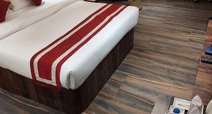 Hotel Daltin Room Type - Deluxe King