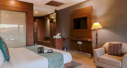 Hotel Ambica Palace Room Type - Premium Room (Valley View)