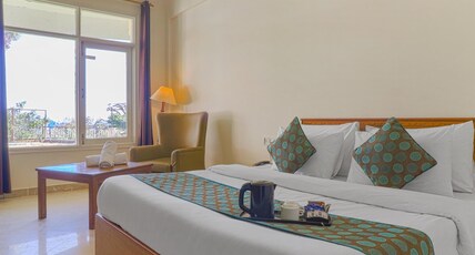 Hotel Ambica Palace Room Type - Deluxe Room (Garden Facing Valley View) Hotel Ambica Palace Room Type - Deluxe Room (Garden Facing Valley View)