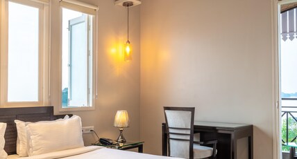 Jalchhabi Hotel And Resort Room Type - Premium Cottage With Balcony