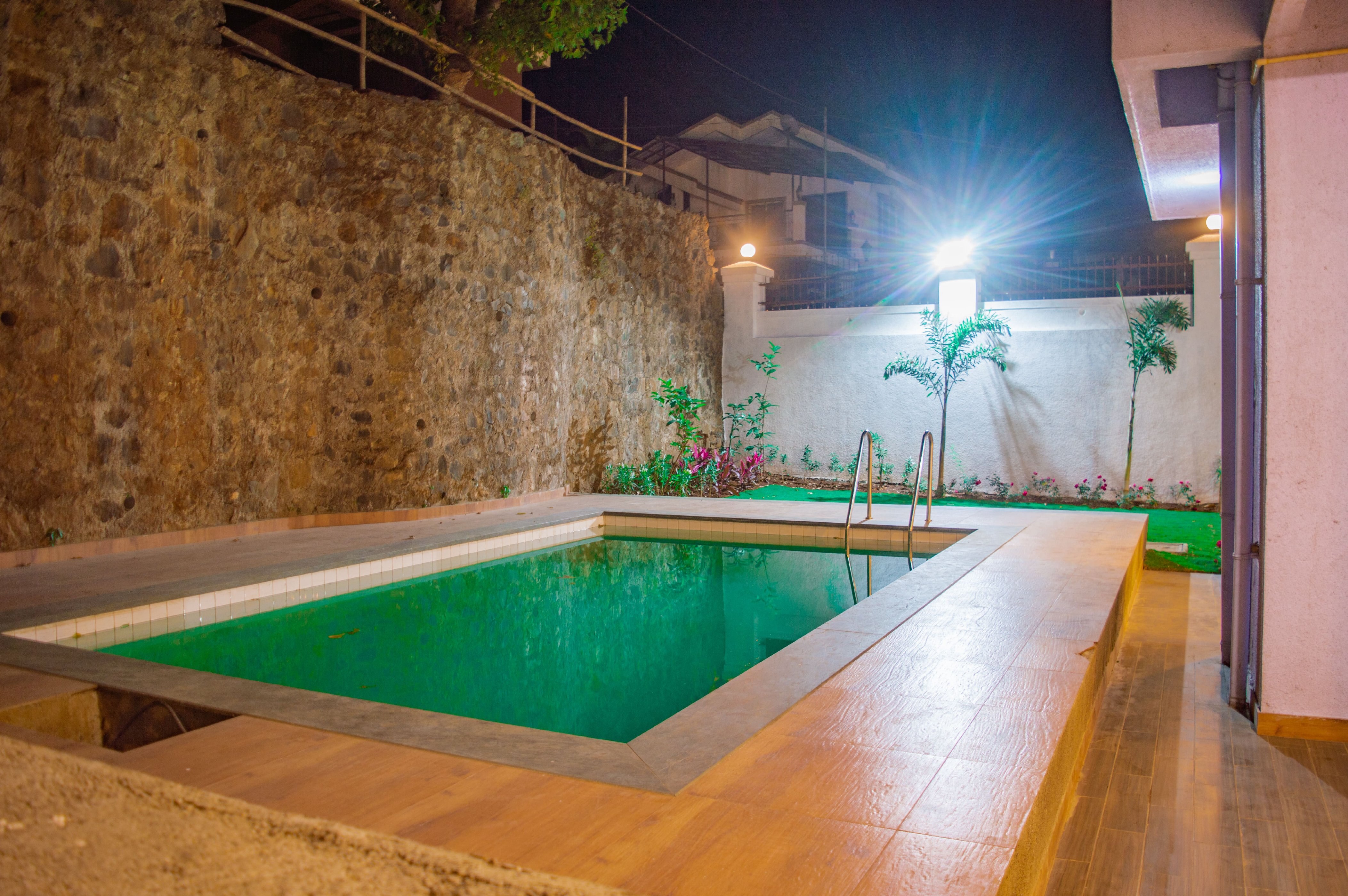 Prime Villa - Tap to explore photos