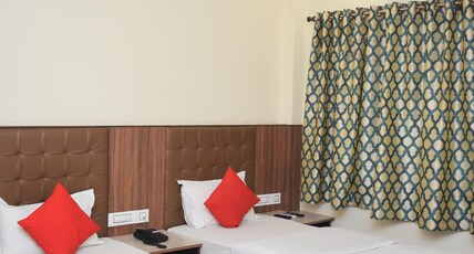 Hotel Debarshi Room Type - Super Deluxe
