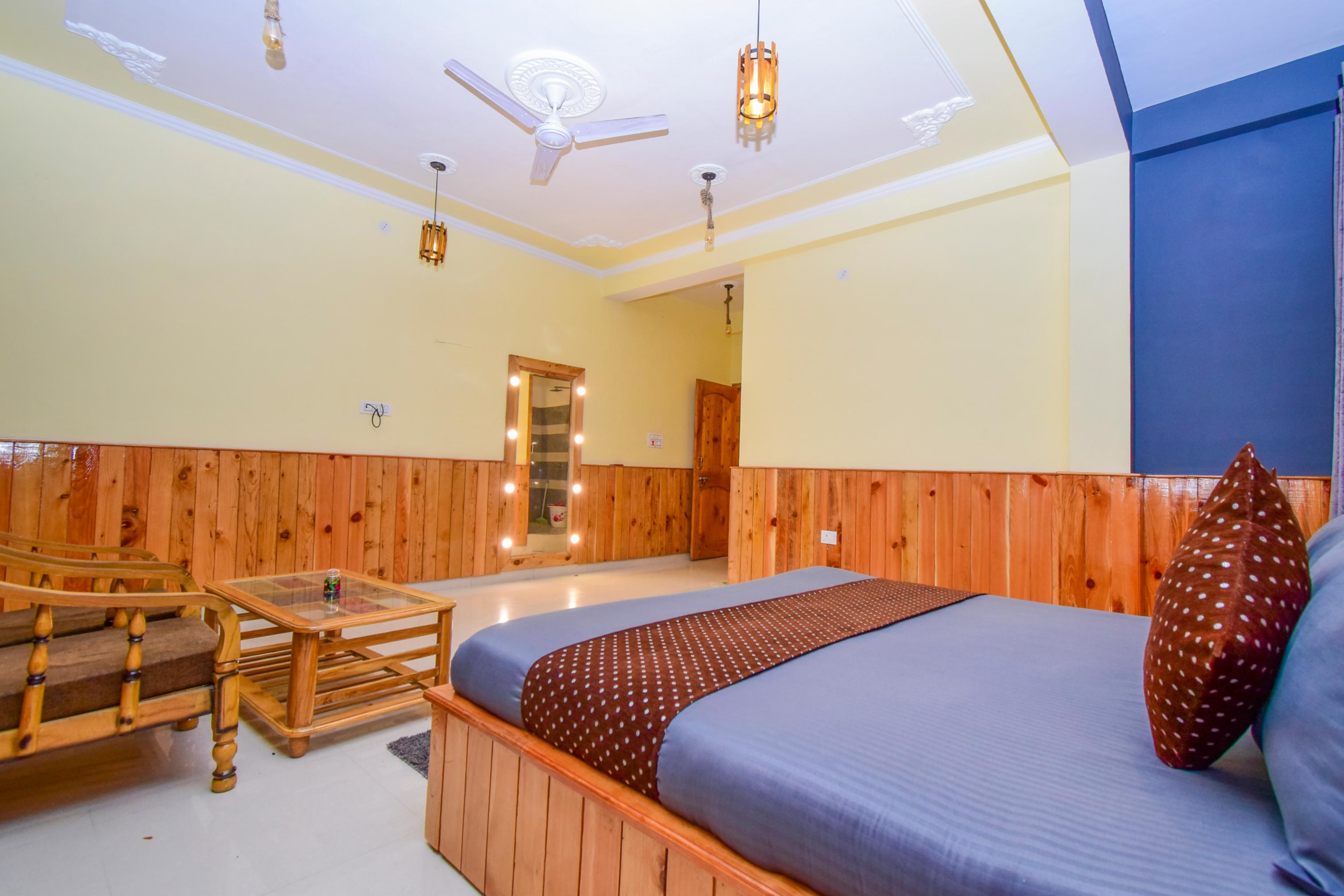 PerkUp Hostel | Private Rooms & Dorms Room Type - Deluxe Private Room With Balcony and View