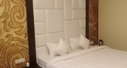 Hotel Geetanjali Paradise Room Type - Deluxe Room