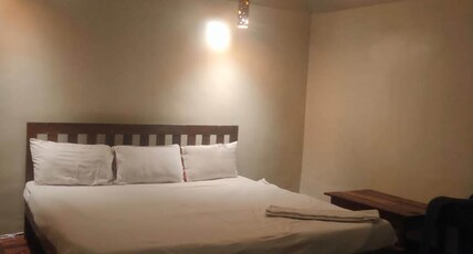 HOTEL MUKKI Room Type - DELUXE ROOM