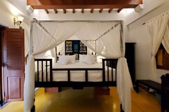 Kariappa House Homestay | Rooms & Pool