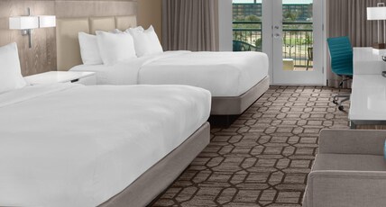 DoubleTree by Hilton Lubbock - University Area Room Type - 2 QUEEN BEDS WITH BALCONY