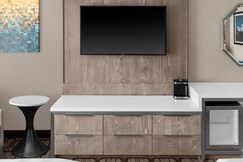 DoubleTree by Hilton Lubbock - University Area