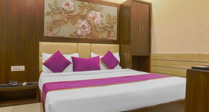 Hotel Crown Room Type - Standard Room